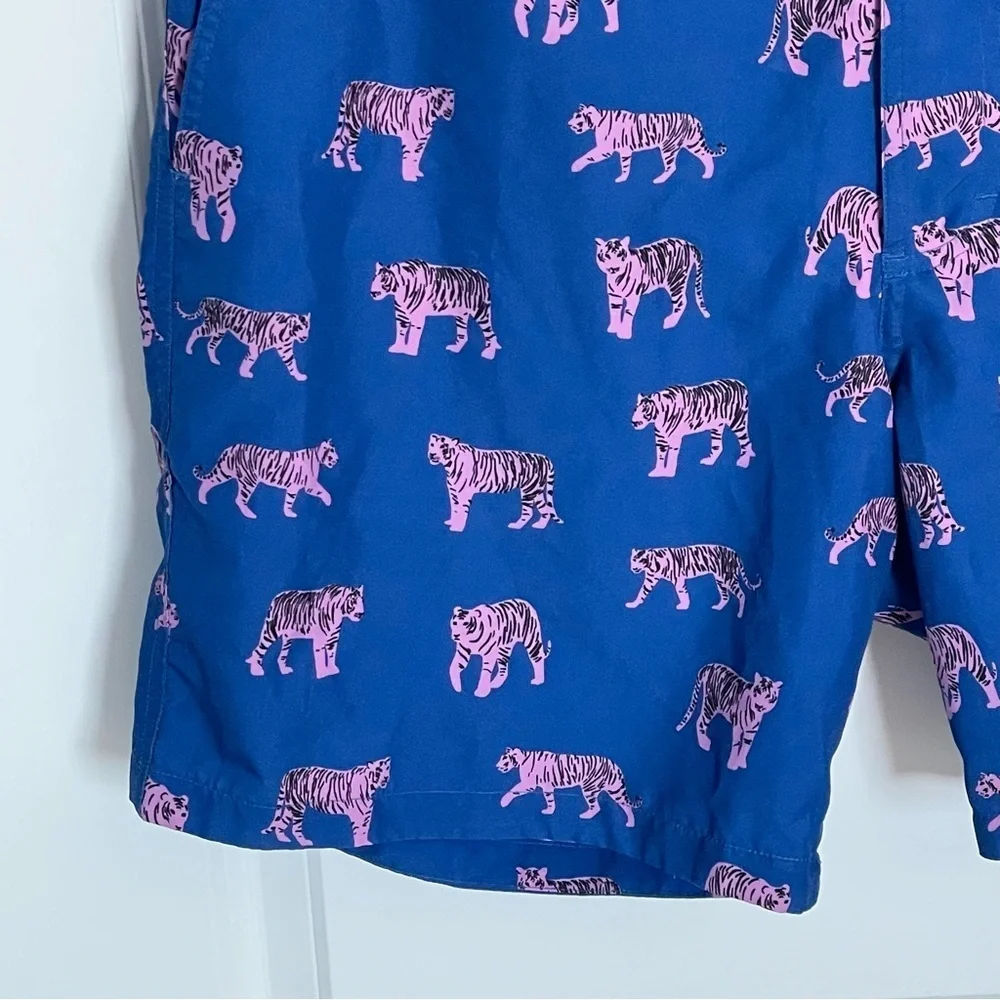 BONOBOS Banzai 7-inch Swim Trunks In Le Tigre Print Blue Pink - 35434